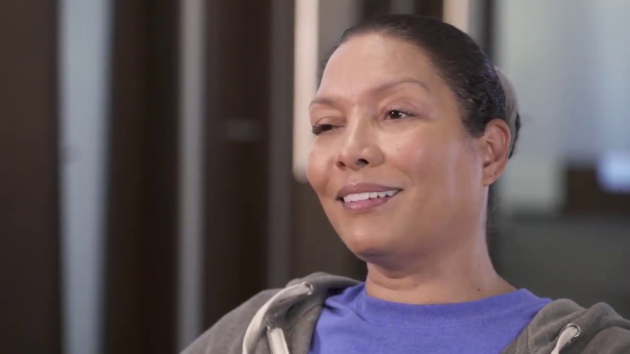 Full Mouth Reconstruction Patient Testimonial - Bonnie - Kois Dentistry - Seattle, WA