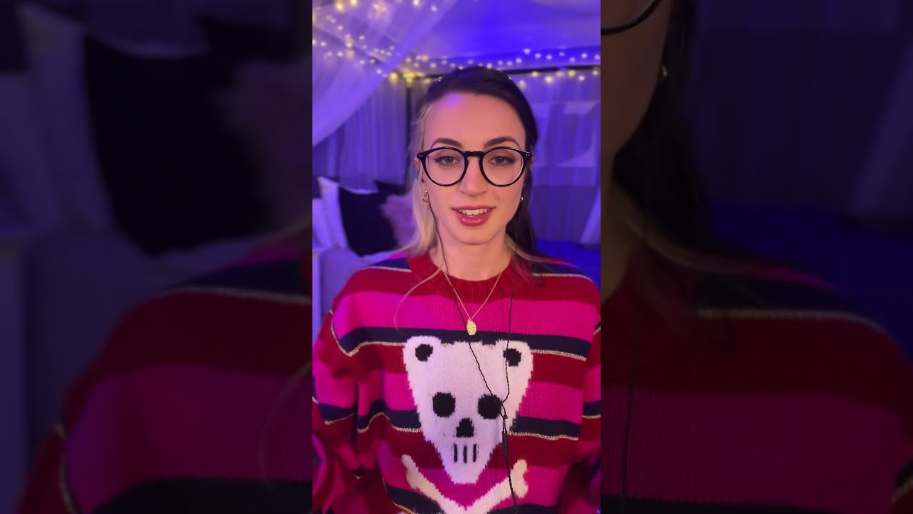 My lights did me dirty 💀 #asmr #shorts #blooper