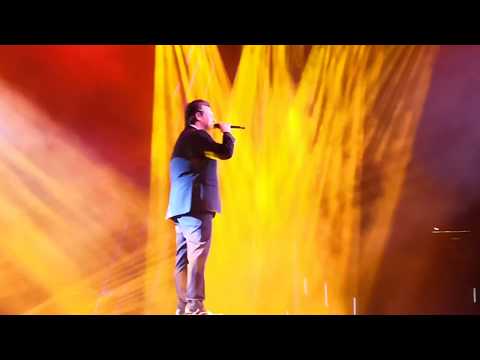 Πάνος Κιάμος -