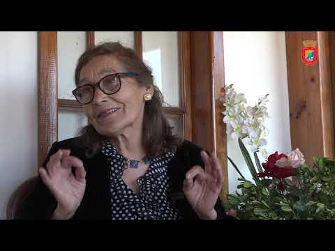 María Elena Mella Sandoval, Poetisa.