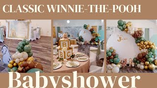 Classic Winnie-the-Pooh Babyshower balloon backdrop and table setup #decorate #idea #balloons