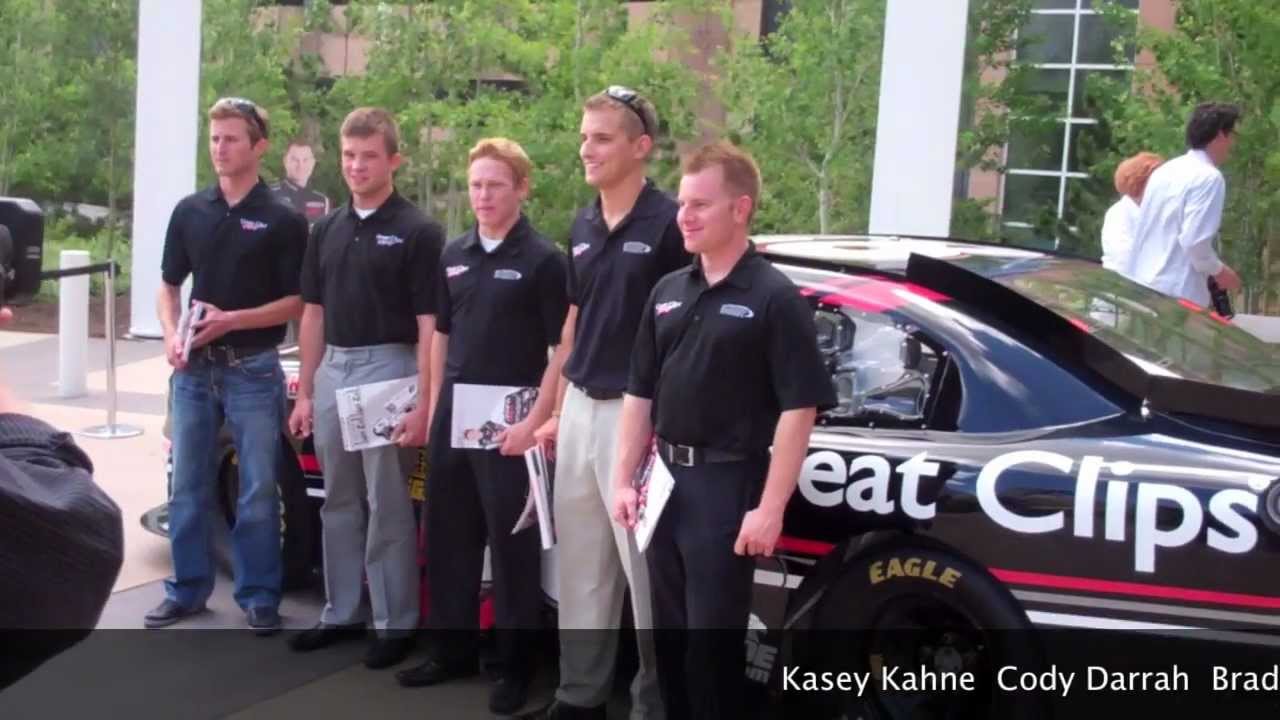 Great Clips Racing The Great Clips Racing Family visits The Children's Hospital of ...