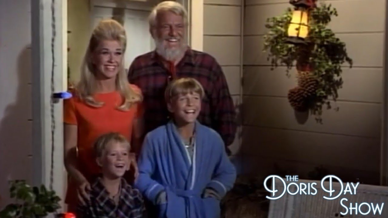 The Doris Day Show S02E11 A Two-Family Christmas