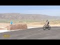 Президент Туркменистана стреляет по мишеням с велосипеда