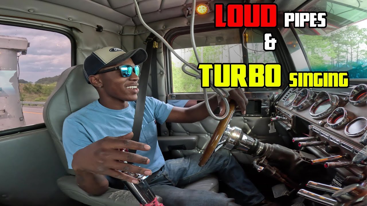 This Straight Piped Detroit Diesel Sounds Amazing!!