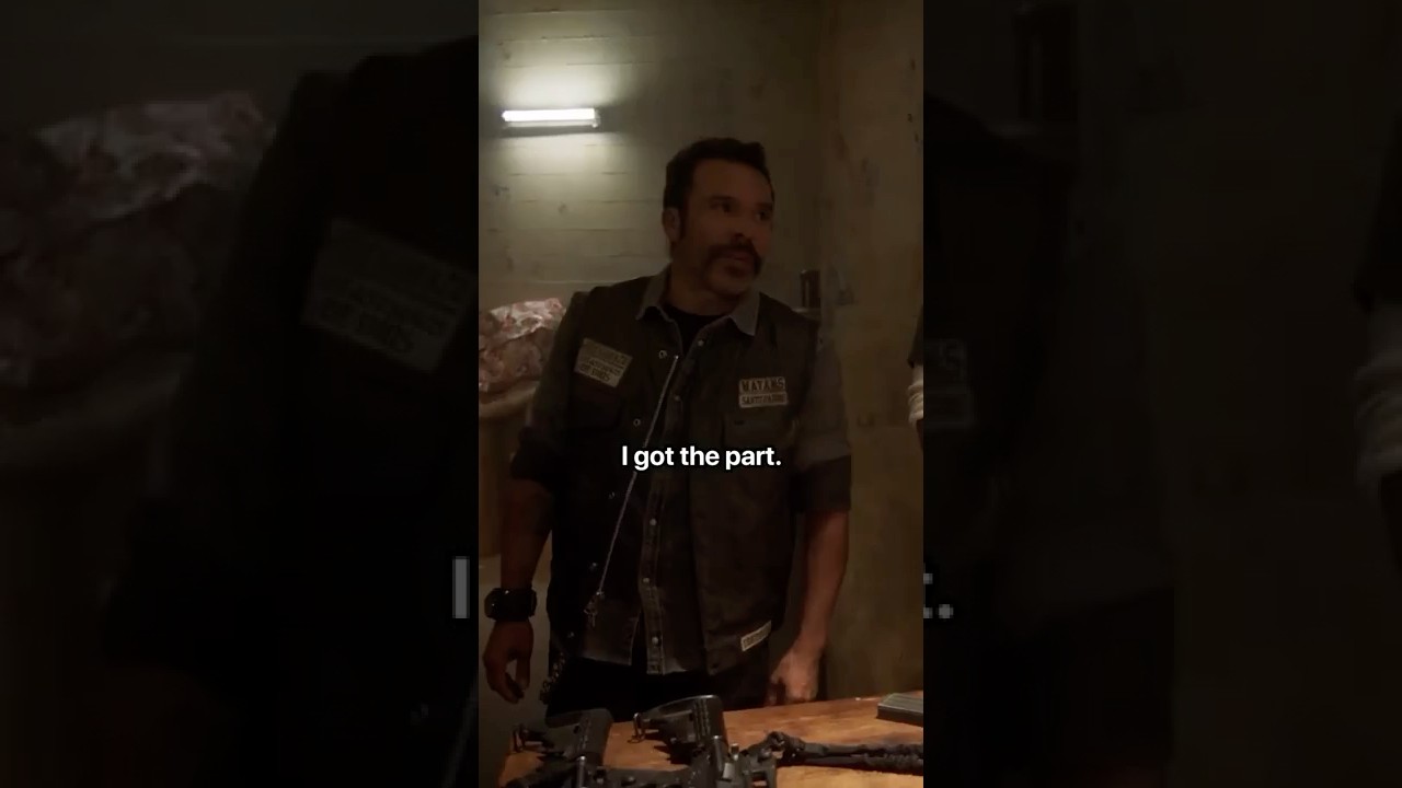 Actor Reveals How ONE WORD Changed Everything on Mayans MC Set 😱
