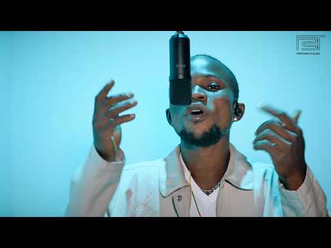 Waka flow - FREESTYLE PARTIE 1 | PERFORM SESSIONS