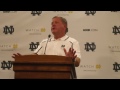 Notre Dame football coach Brian Kelly
