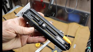 ToughBuilt Scraper Utility Knife: Dual design flips between knife & scraper. Fun to play with but...