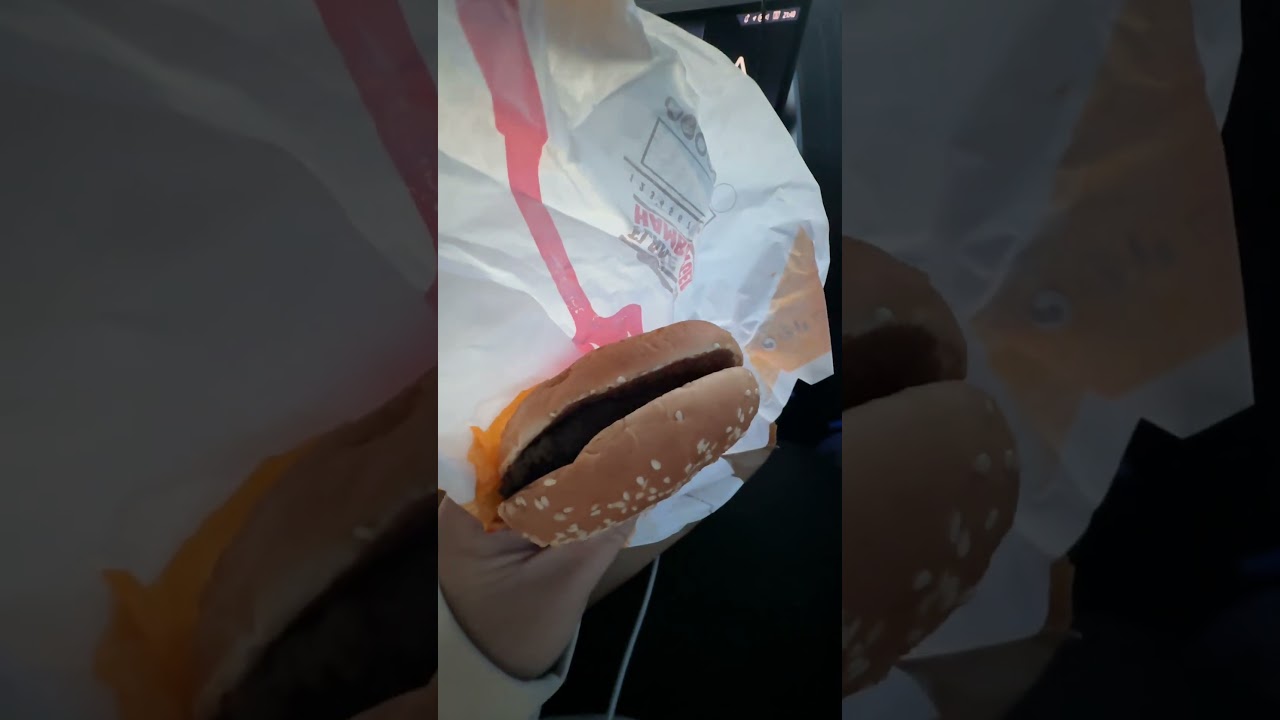 Trying Burger King in Belgium #foodiefinds #foodreview #fastfood #travel