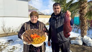 GOLDEN HANDED GRANDMA COOKING ORGANIC SWEETS IN THE SNOWY VILLAGE! SAVORY ROAST FROM COW LIVER