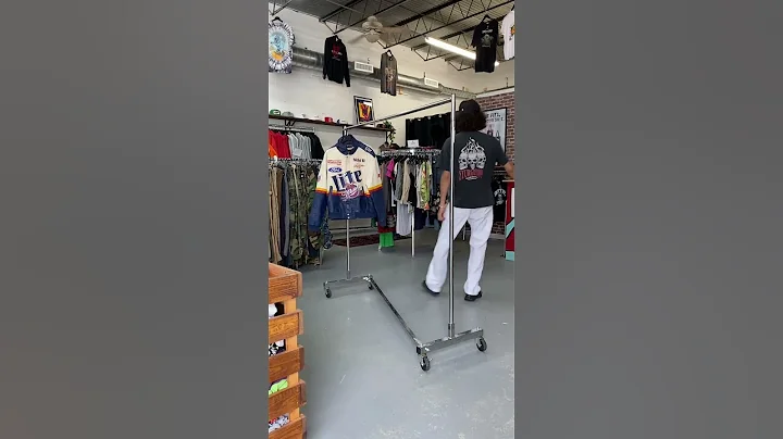 Thrifting ❤ [ Streetwear/ High fashion] | Daily Outfits 👟👕👖 #viral #reels #shorts