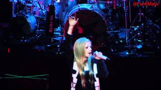 Avril Lavigne - Complicated - Live São Paulo Brasil 28-07-2011 HD by @PunkMatic