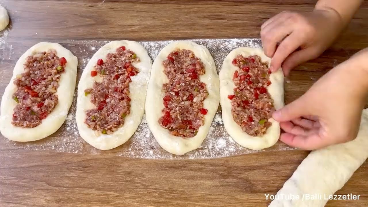 TEPSİ TEPSİ YAPIYORUM ❗️ ANINDA BİTİYOR 👌 OKLAVA YOK❗️KAPIŞ KAPIŞ GİDEN KIR PİDESİ TARİFİ💯