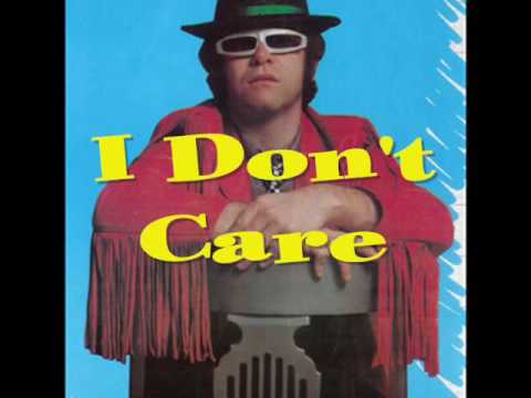 Elton John - I Don't Care (1978) With Sing-a-Long ...