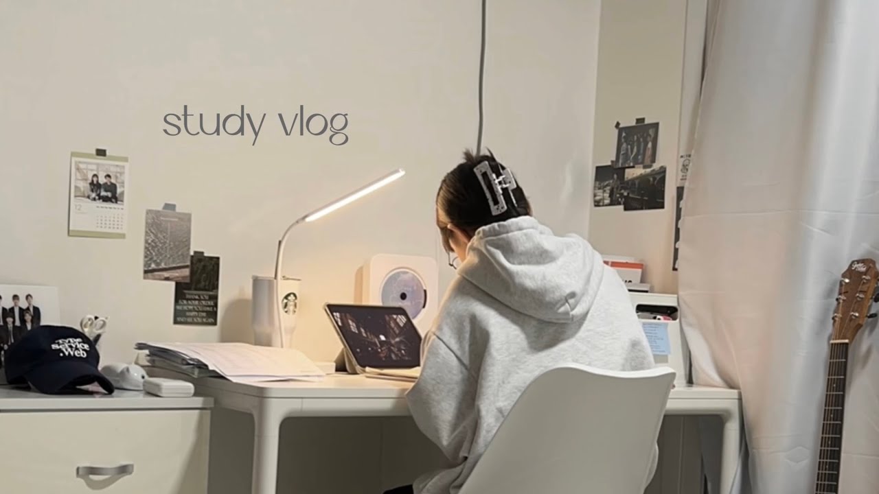 공부 브이로그•••였던 것. 열일곱의 개학 일주일 전 기록.mp4 | 스벅에서 카페공부☕️ 💻 • 스터디카페 • 학원 숙제 반복...(^^)b • 사람이 공부만 하고 살 순 없지