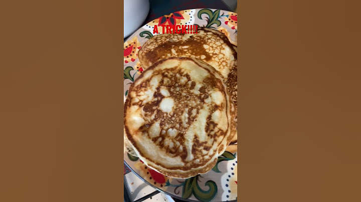 A TRICK TO FLIP A PANCAKES #shorts #beta #shortvideo #tricks #flip #pancake