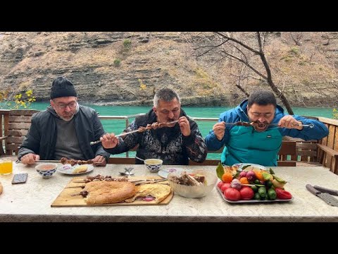 Видео: Готовим Барана В Горах Дагестана! Сулакский каньон. Встреча с друзьями