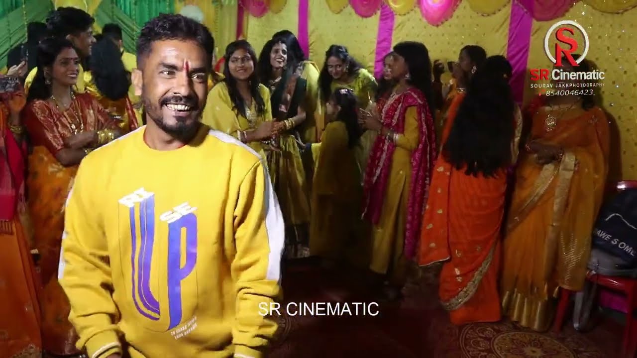 तू चीज़ बड़ी है मस्त मस्त 🔥 | शादी में धमाकेदार डांस | Wedding Dance Performance