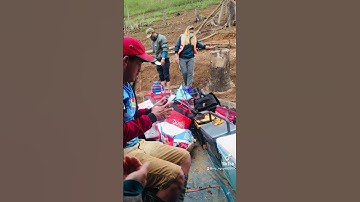 Câu cá tại lòng hồ hòa bắc lâm đồng