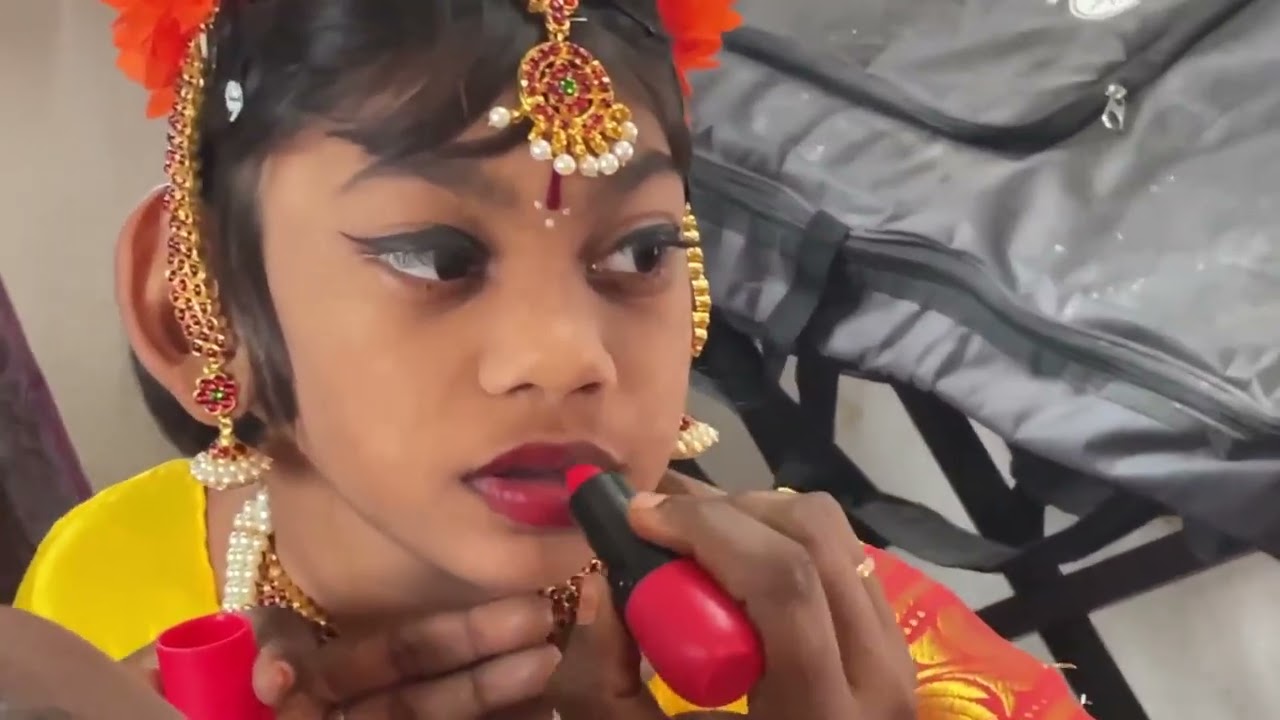 Basic Bharatanatyam makeup for kids ReshWini 