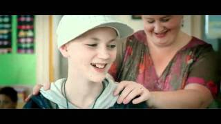 Download lagu Akkie, Coole Kinderen Huilen Niet: Trailer