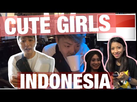 【PICKING UP GIRLS】 HOT GIRL and me play together in Indonesia.