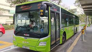 (SMRT) SG1802J On Service 985 Departing Bus Stop 44159
