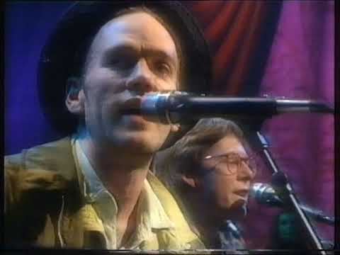 REM - It's The End Of The World As We Know It (And I Feel Fine ...
