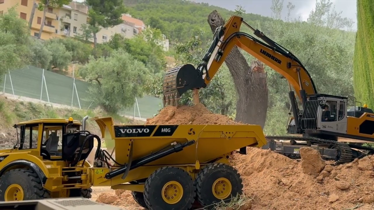 😱Epic Action! ⚠️Excavator and Truck Side by Side 🚜🛻
