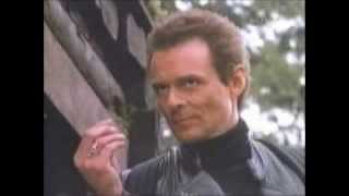 Screencapture Video MacGyver Vs Murdoc - On Top Of You