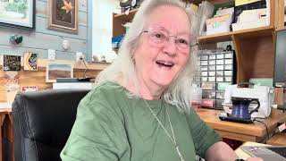 Journal With Me:  Session #32  5 Minutes of Journaling back in the Studio on a Planning Day