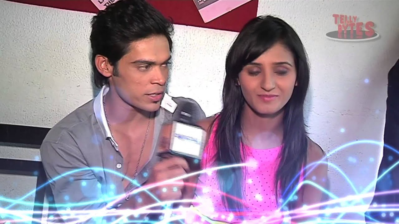 Amar and Shakti play Word Association Game
