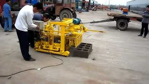 China cheap hollow brick machine QT40-3A mobile block gal machine in Srilanka