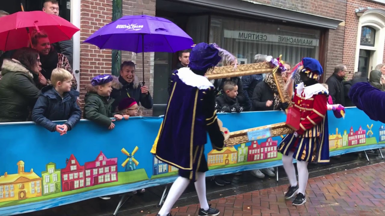 Nationale intocht van Sinterklaas in Dokkum 2017