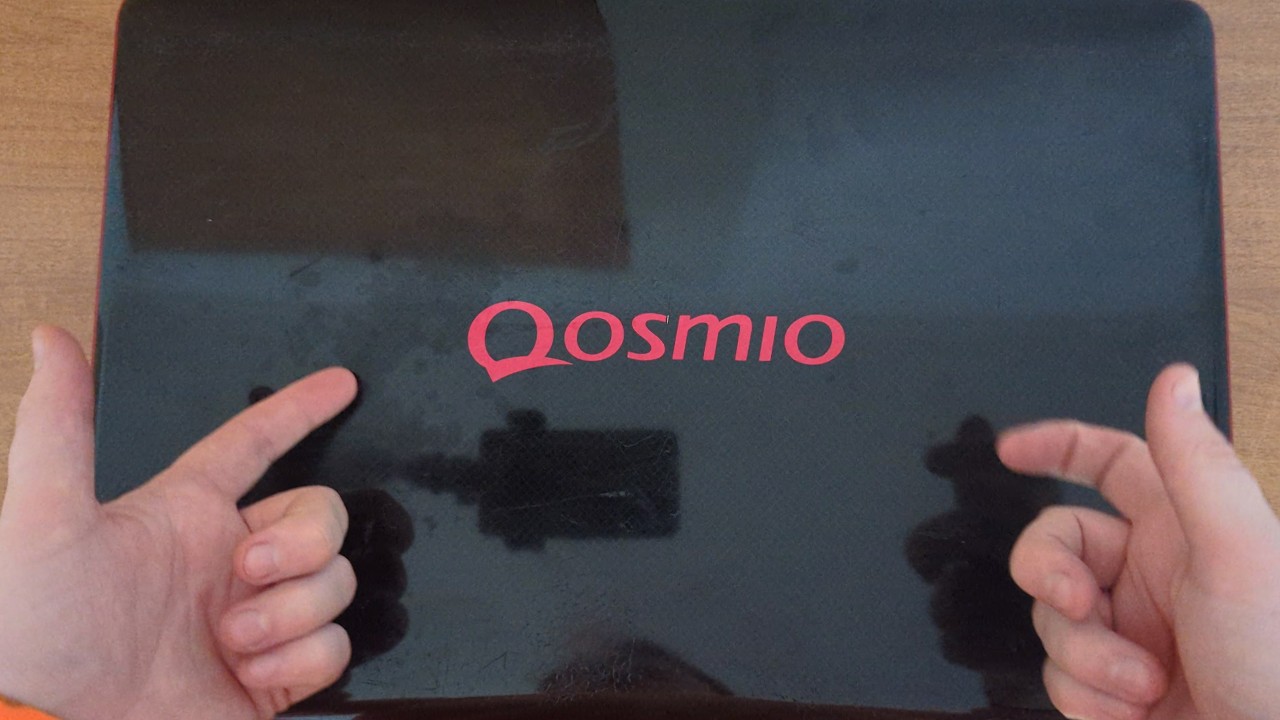 Refurbishing the Toshiba Qosmio X505 Q898 (Part 1) 