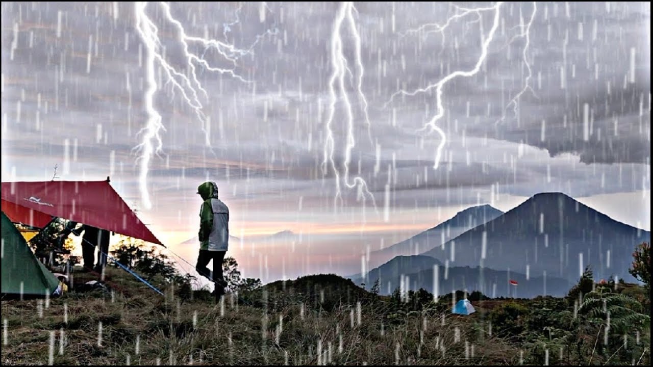 SOLO CAMPING IN LONG HEAVY RAIN AND THUNDERSTORM - IN THE RAIN ALL ...