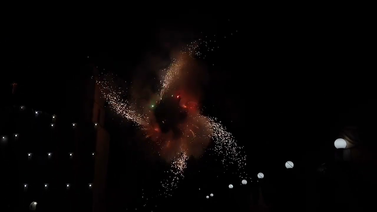 SAN MIGUEL COMITLIPA QUEMÁ DEL CASTILLO 🔥 A HONOR A SANTO ENTIERRO DE CRISTO 