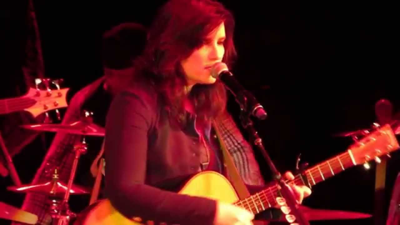 Brandy Clark Love Can Go To Hell Westbury, NY 11/22/15 YouTube