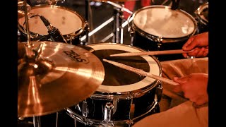 DEREK AND THE DOMINOS - LAYLA [40th Anniversary Version 2010 Remastered] - [drum cover]
