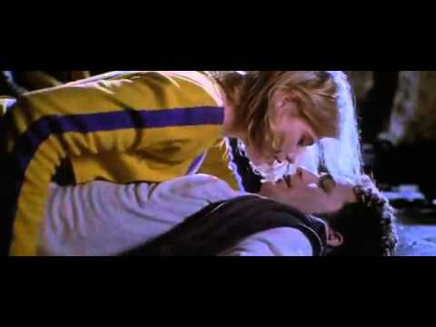 buffy-the-vampire-slayer-trailer