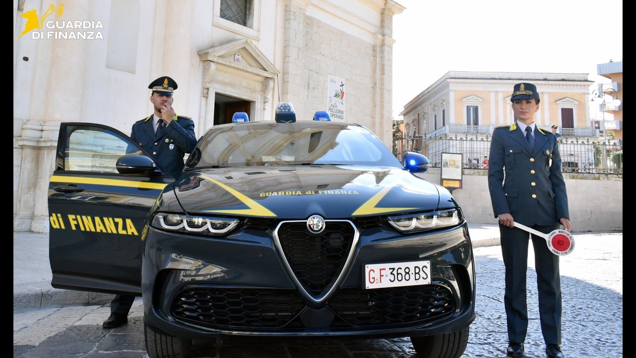 Rifiuti abbandonati e lavoratori in nero, sequestrata azienda tessile a Barletta