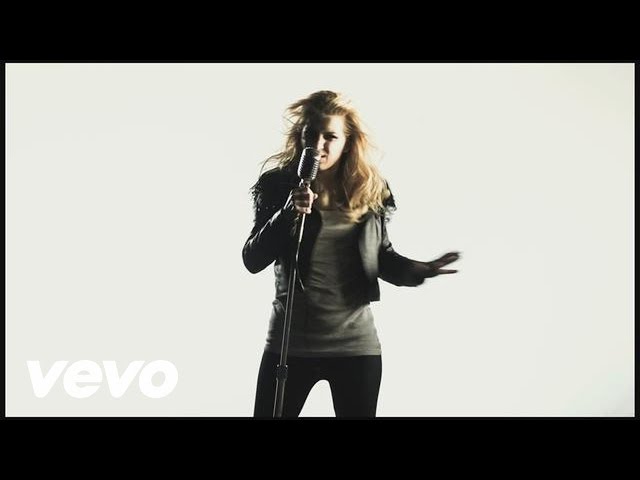 Amandine Bourgeois - Sans amour (Clip officiel)