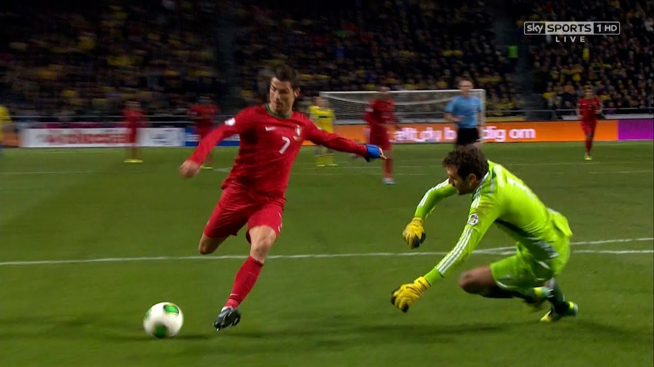 Cristiano Ronaldo vs Sweden (A) • WC Qualifiers 13-14 | HD 1080i by Kiano7Comps