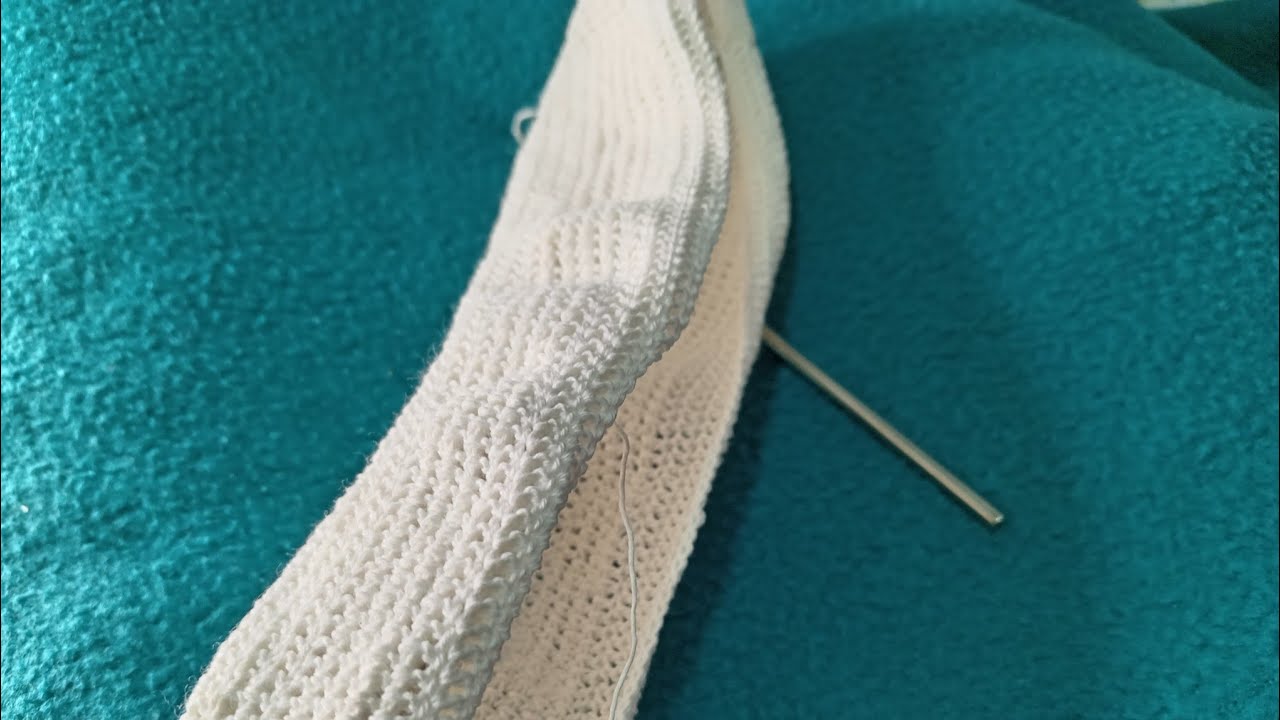 Crocheting a pouch