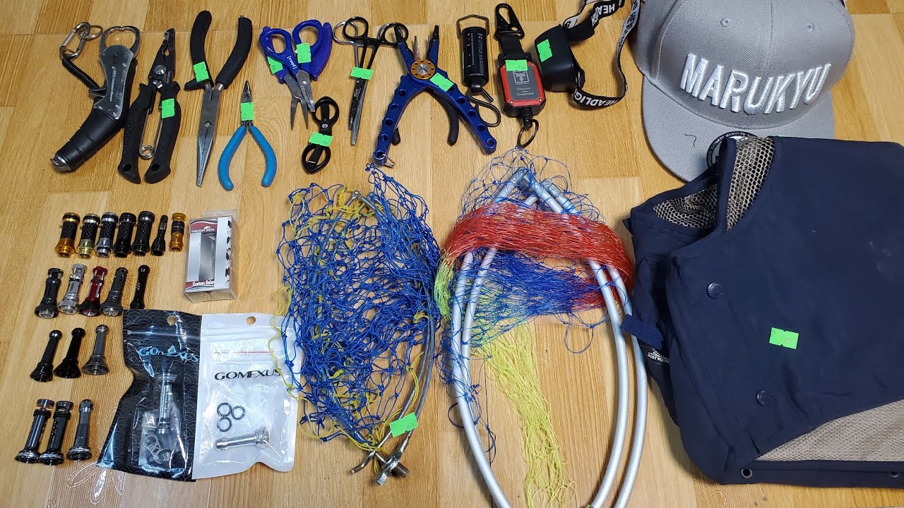 Video ngày 26/02 - Phụ kiện câu cá ( Kẹp, Kìm, Kéo, Áo, Mũ, Núm chống đổ ... )