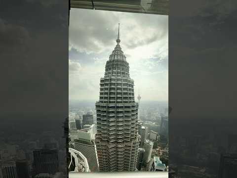 Kuala Lumpur, our favorite city in South East Asia 🇲🇾 #kualalumpur #kualalumpurmalaysia #malaysia