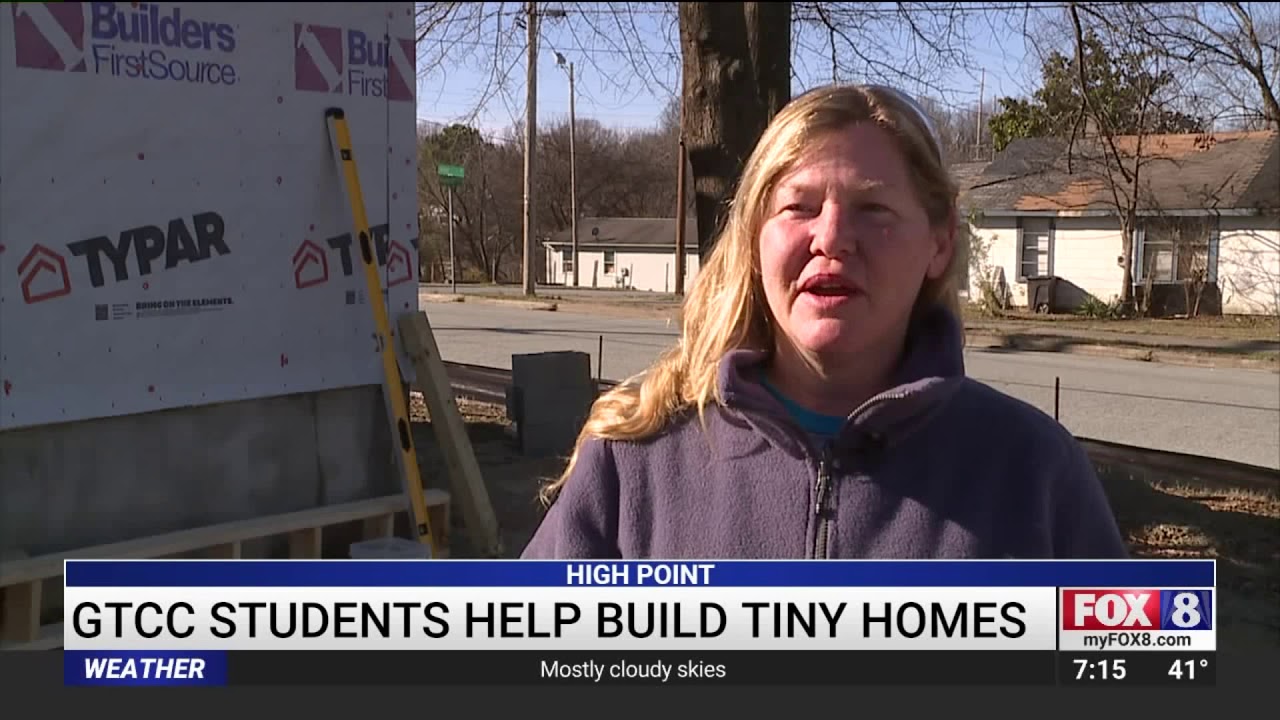 North Carolina College Students Help Build Tiny Homes