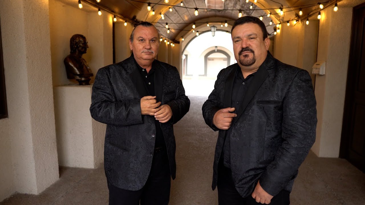 Si Estás Junto A Mi - El Pega Pega de Emilio Reyna