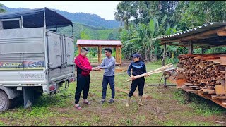 Download Lagu CUONG \u0026 LAN bought more building materials for their new house together on a cold winter afternoon MP3